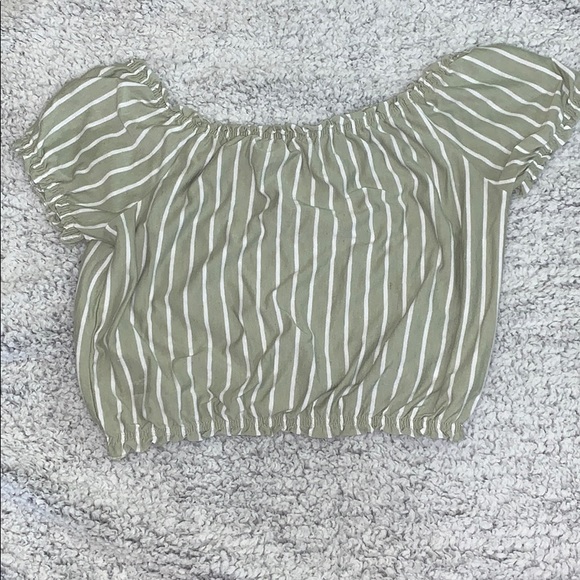 Striped off the shoulder top - Picture 1 of 4